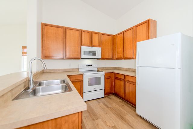 154 Bertram Drive P, Yorkville, IL 60560