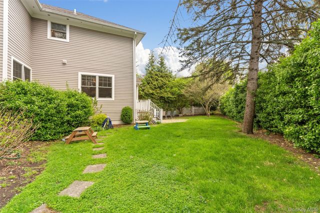 186 Murray Avenue, Larchmont, NY 10538