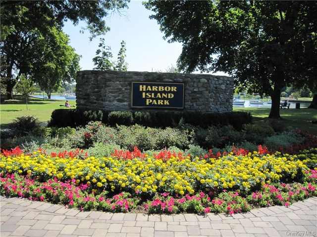 145 Library Lane 4A, Mamaroneck, NY 10543