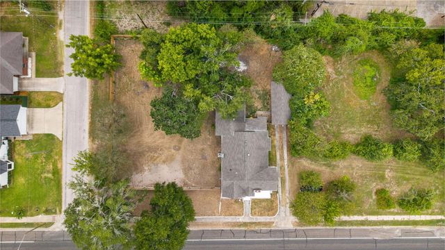 335 N Robb Street, Trinity, TX 75862