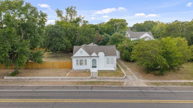 335 N Robb Street, Trinity, TX 75862