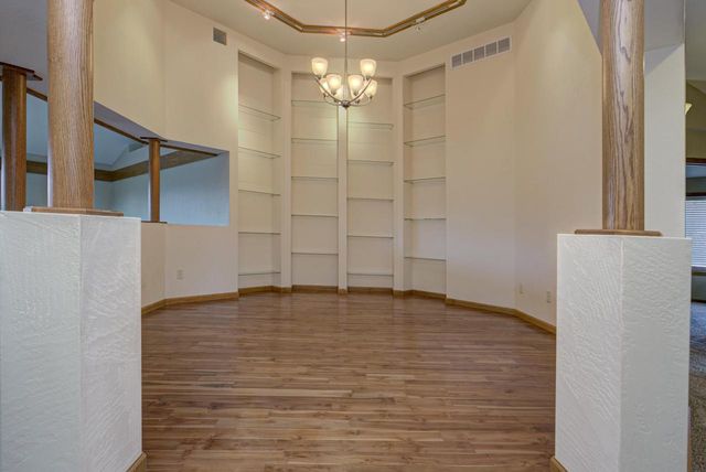 1690 GATEWAY MEADOWS LANE, Neenah, WI 54956