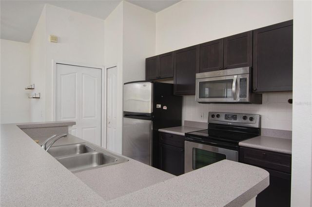 1125 LAKE SHADOW CIRCLE 5311, Maitland, FL 32751