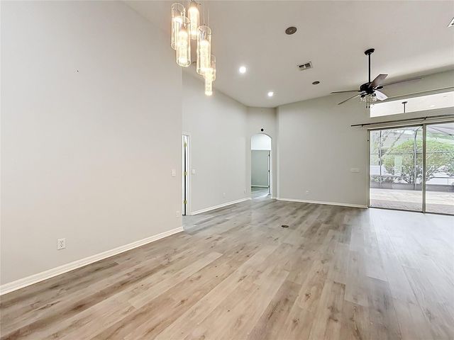 2432 EMERALD ROSE WAY, Apopka, FL 32712