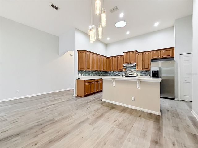 2432 EMERALD ROSE WAY, Apopka, FL 32712