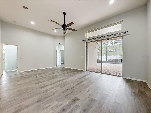 2432 EMERALD ROSE WAY, Apopka, FL 32712
