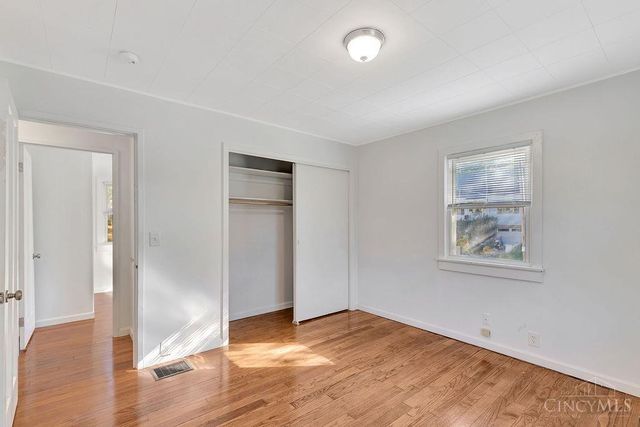 2324 Langdon Farm Road, Cincinnati, OH 45237