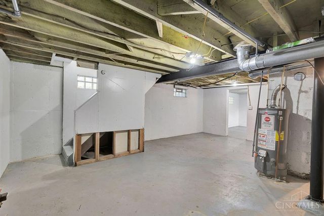 2324 Langdon Farm Road, Cincinnati, OH 45237