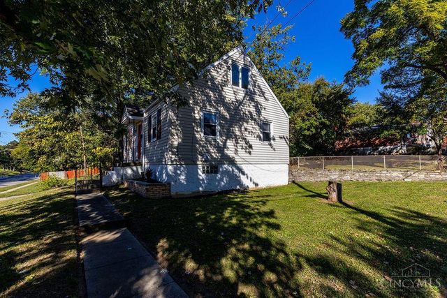 2324 Langdon Farm Road, Cincinnati, OH 45237