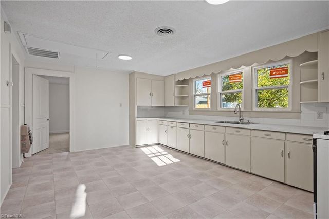 111 Miller Street, Thomasville, NC 27360