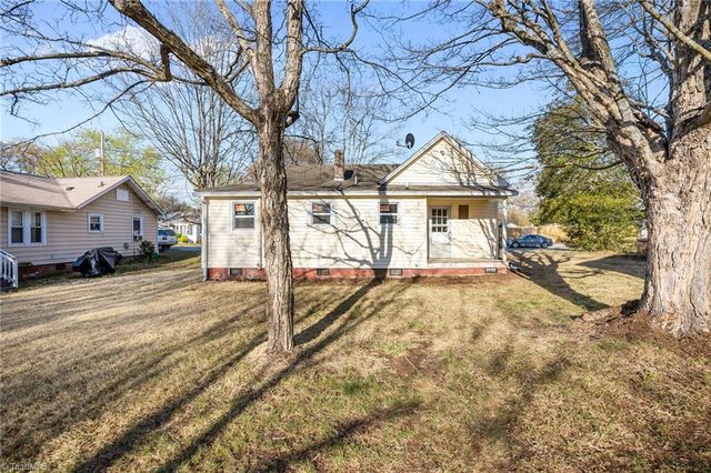 111 Miller Street, Thomasville, NC 27360