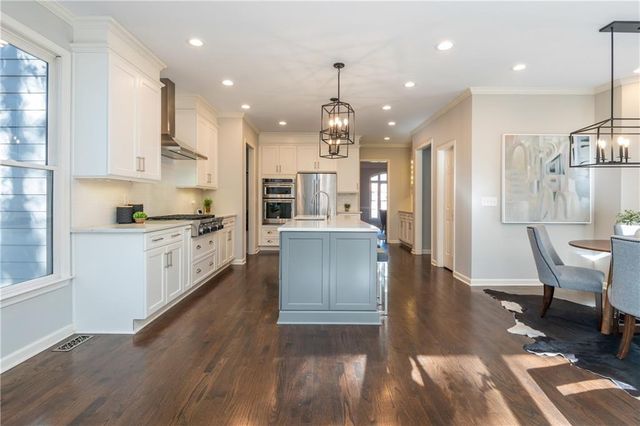 10723 Glenleigh Drive, Johns Creek, GA 30097