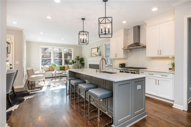 10723 Glenleigh Drive, Johns Creek, GA 30097