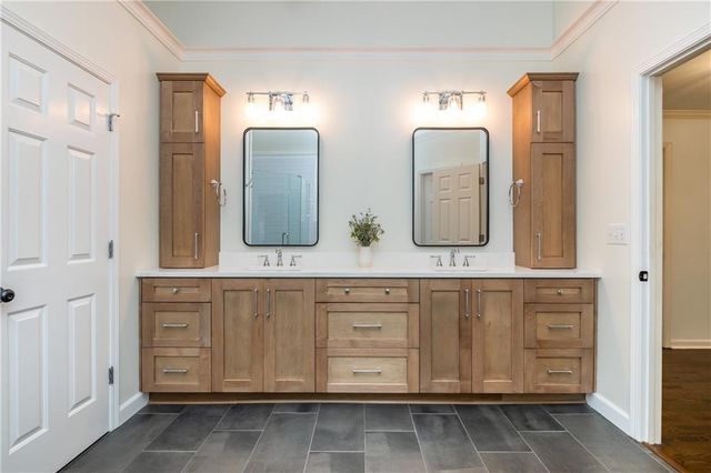 10723 Glenleigh Drive, Johns Creek, GA 30097