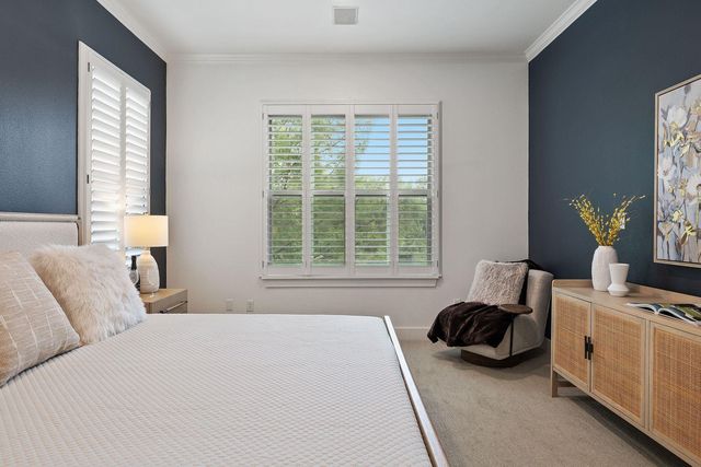 2216 Thornton RD 431, Austin, TX 78704