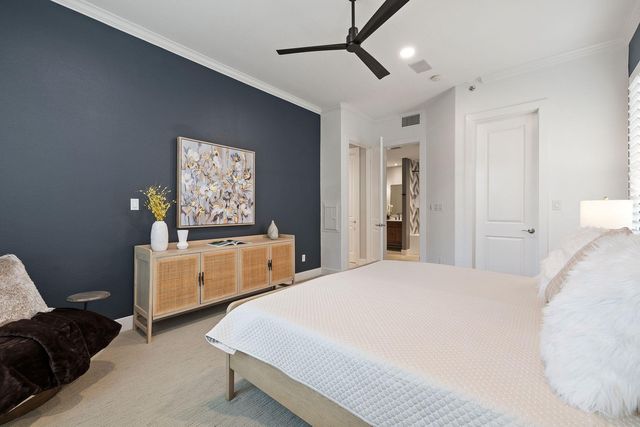 2216 Thornton RD 431, Austin, TX 78704