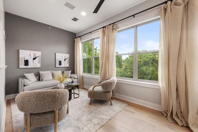2216 Thornton RD 431, Austin, TX 78704