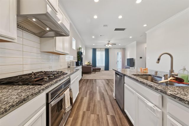 10016 Steeple Farms Drive, Houston, TX 77080