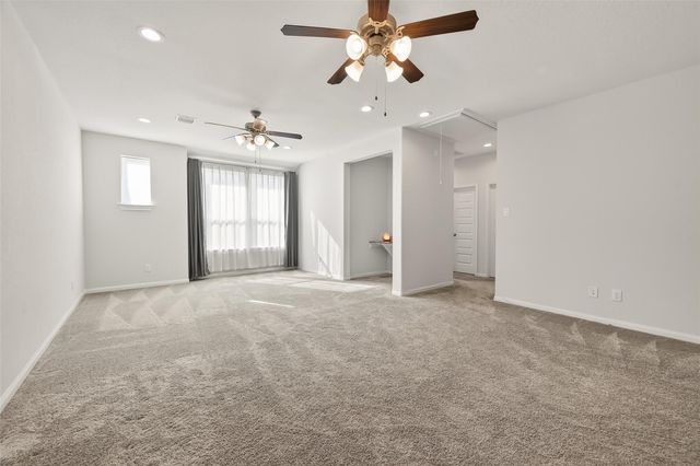 10016 Steeple Farms Drive, Houston, TX 77080