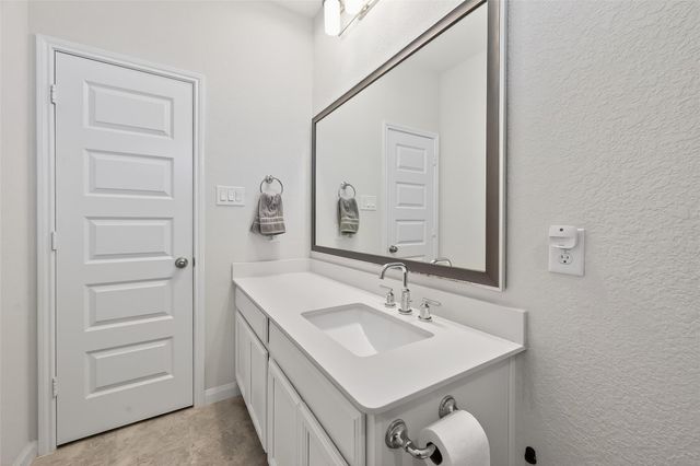 10016 Steeple Farms Drive, Houston, TX 77080