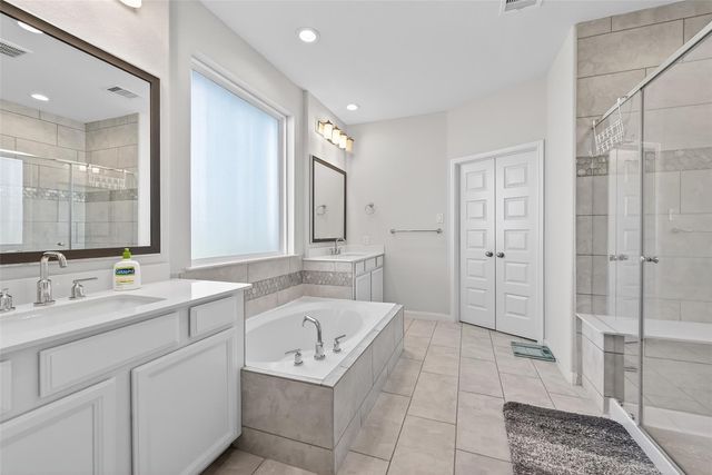 10016 Steeple Farms Drive, Houston, TX 77080