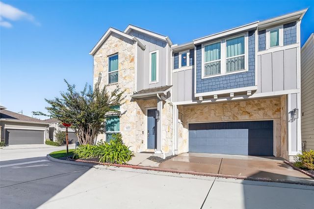 10016 Steeple Farms Drive, Houston, TX 77080