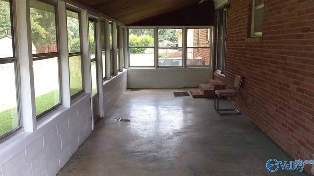 6503 Janice Street, Huntsville, AL 35806