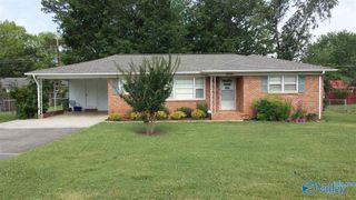 6503 Janice Street, Huntsville, AL 35806