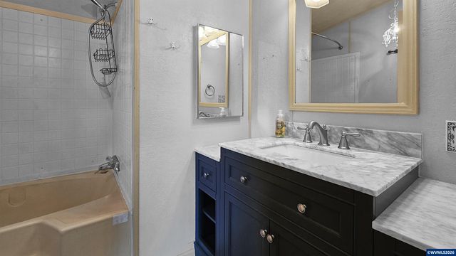 4967 Wind Spring Wy NE 24, Salem, OR 97301