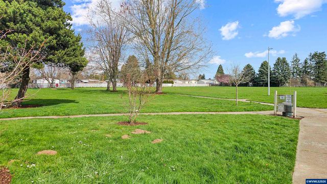 4967 Wind Spring Wy NE 24, Salem, OR 97301