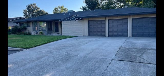 9704 Springfield Way, Stockton, CA 95212