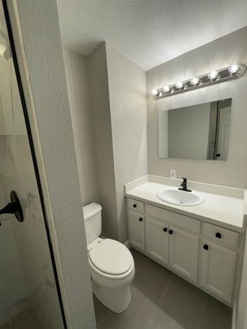 9704 Springfield Way, Stockton, CA 95212
