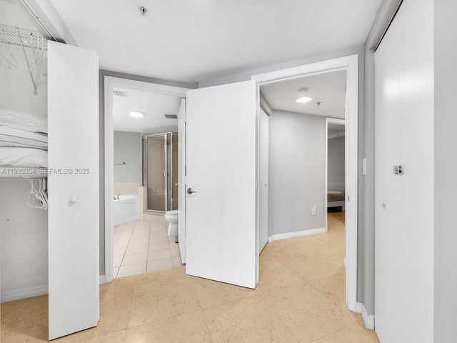 16699 Collins Ave 2906, Sunny Isles Beach, FL 33160