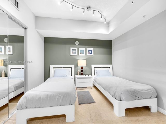 16699 Collins Ave 2906, Sunny Isles Beach, FL 33160