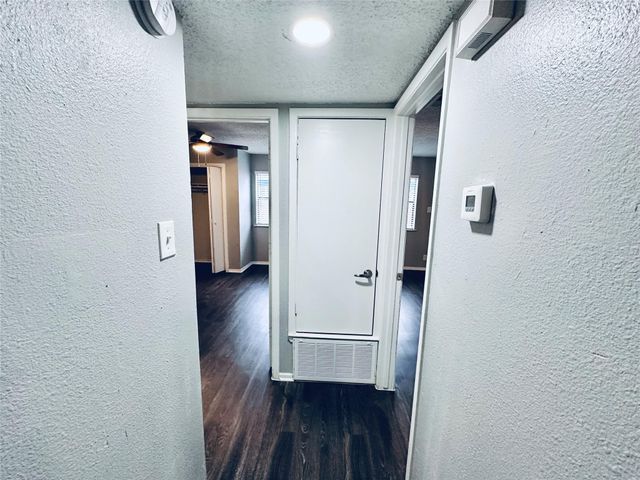 5507 Rose Hill CIR B, Austin, TX 78745