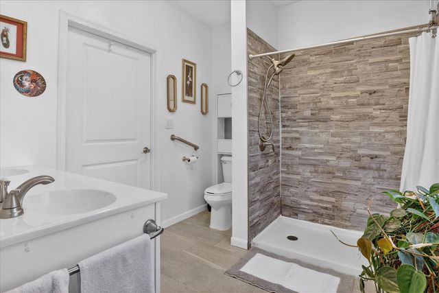 23536 Forest Shores Drive, Cassopolis, MI 49031