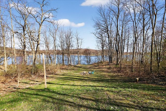 23536 Forest Shores Drive, Cassopolis, MI 49031