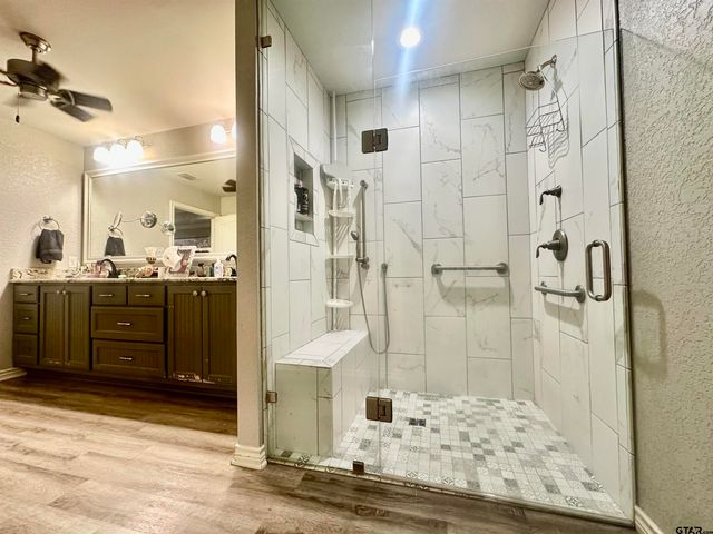 1491 Hopson Drive, Athens, TX 75752