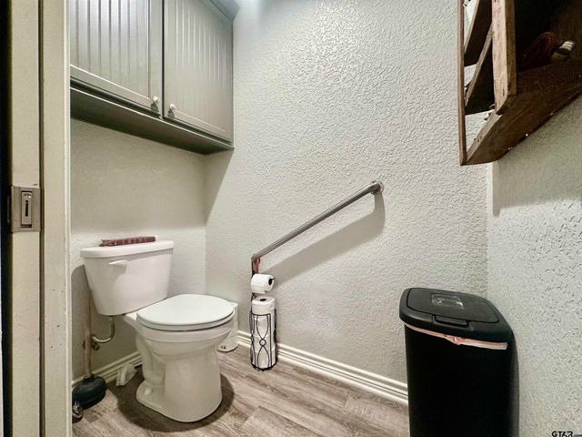 1491 Hopson Drive, Athens, TX 75752