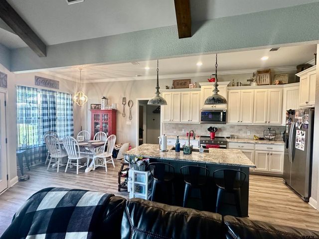 1491 Hopson Drive, Athens, TX 75752