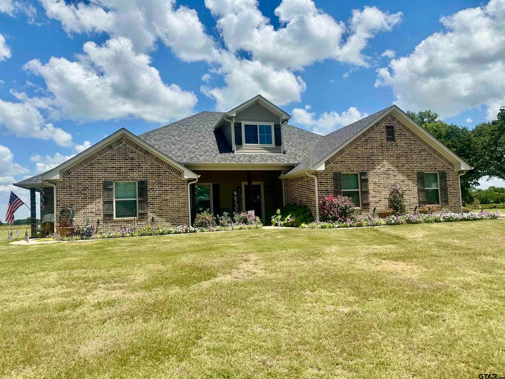 1491 Hopson Drive, Athens, TX 75752