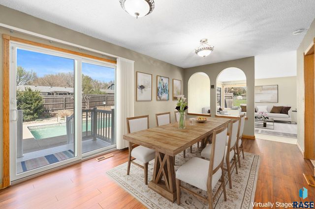 208 E 7th St Street, Crooks, SD 57020