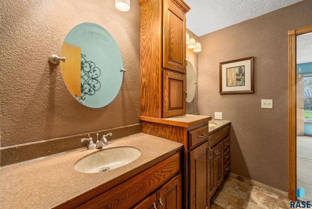 208 E 7th St Street, Crooks, SD 57020