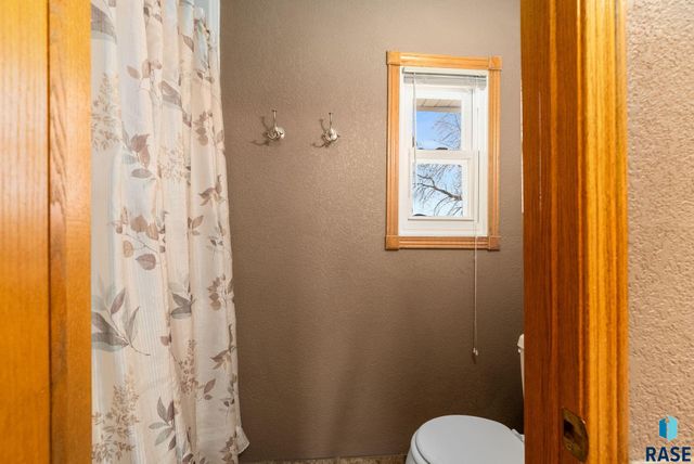 208 E 7th St Street, Crooks, SD 57020