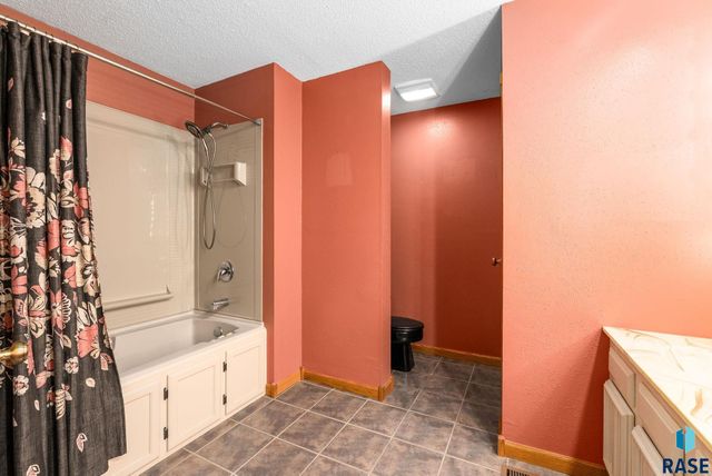208 E 7th St Street, Crooks, SD 57020