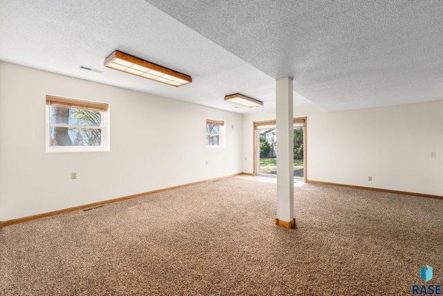 208 E 7th St Street, Crooks, SD 57020
