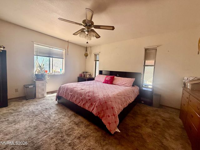 957 Ronald Way, Fallon, NV 89406