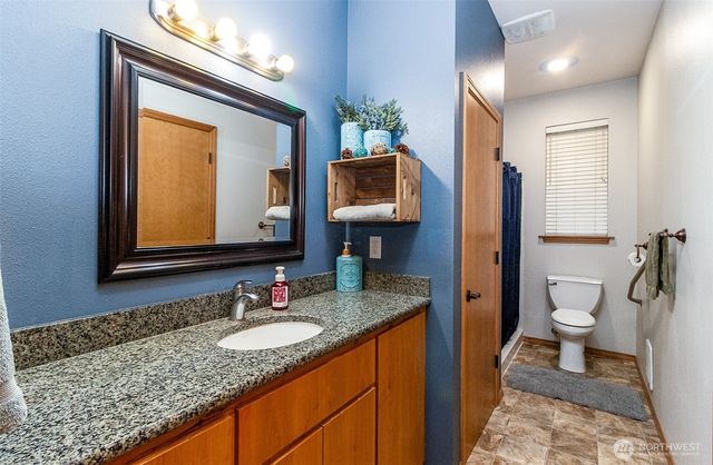 6824 137th Drive NE, Lake Stevens, WA 98258