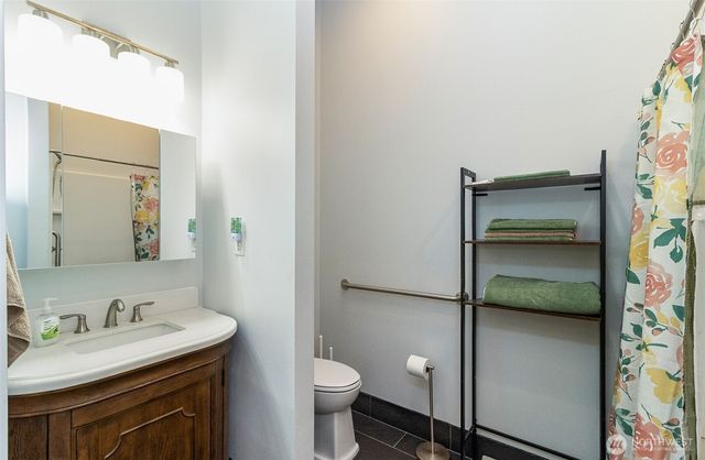 6824 137th Drive NE, Lake Stevens, WA 98258