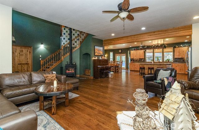 6824 137th Drive NE, Lake Stevens, WA 98258